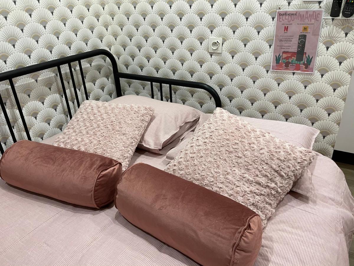 Trith-Saint-Leger Capstay Color Valenciennes & Netflix מראה חיצוני תמונה