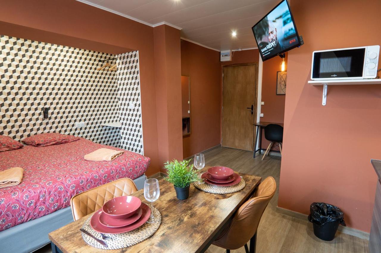 Trith-Saint-Leger Capstay Color Valenciennes & Netflix מראה חיצוני תמונה