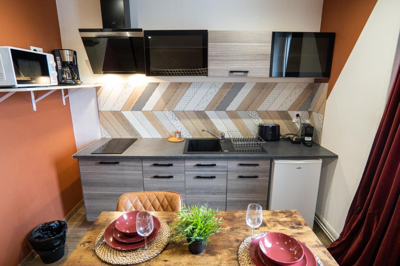 Trith-Saint-Leger Capstay Color Valenciennes & Netflix מראה חיצוני תמונה