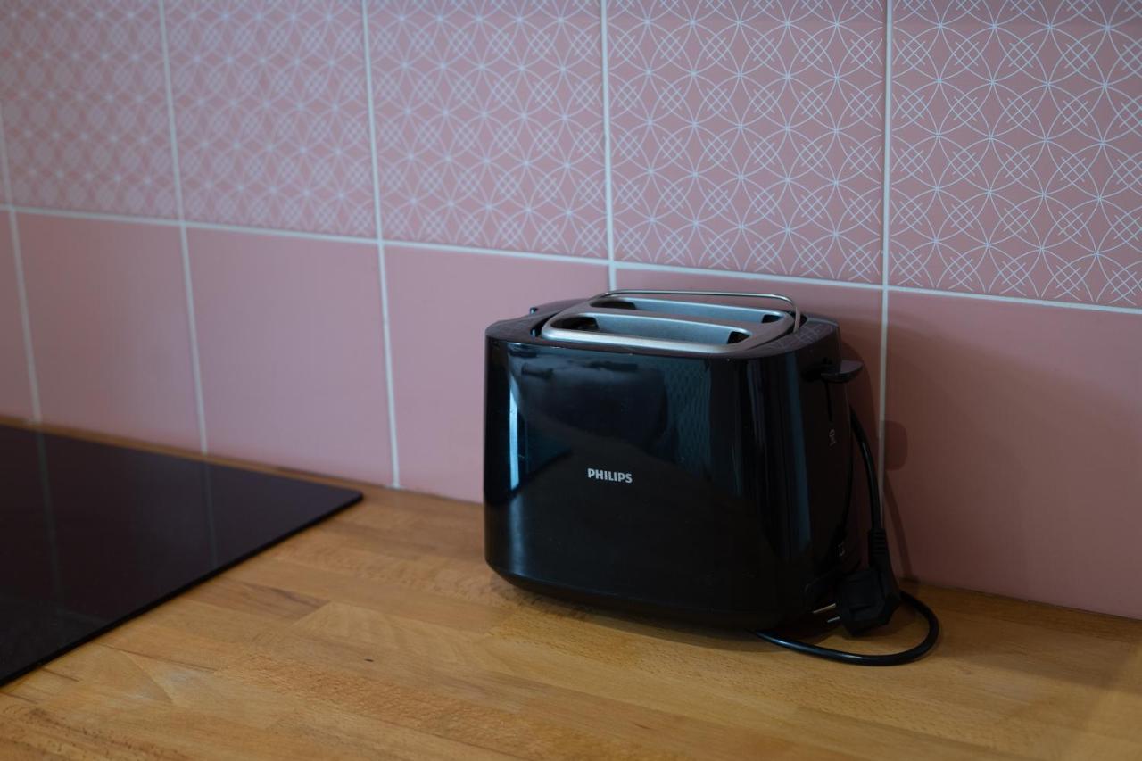 Trith-Saint-Leger Capstay Color Valenciennes & Netflix מראה חיצוני תמונה